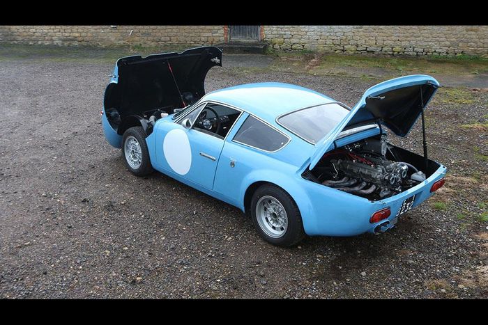 Abarth Simca 1300 Longnose Restoration - Photographs by: AMPaquete